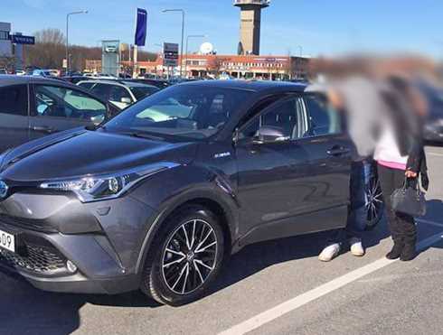Mörkgrå metallic Toyota C-HR Executive stulen i Vallåkra, Landskrona